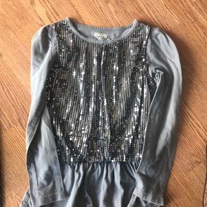 6/25 🌺SALE Oshkosh long sleeve size 8 girls top